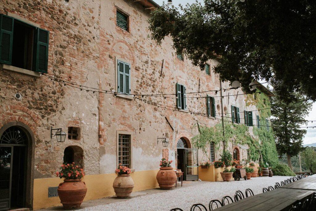 rustic-tuscan-wedding-valentina-cavallini-00000